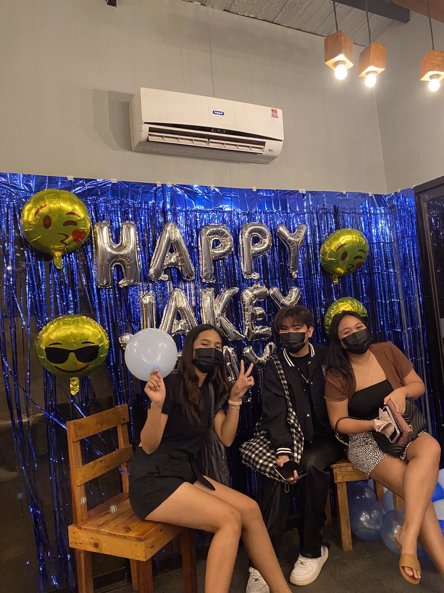Tammytoeeeee's tweet photo. Another jake CSE to remember! π«Άπ»
Thank you @enhypeniloilo π€π
#EnhypenJake #EnhypenJakeCSE #JakeCSE #JakeyyyInvasion #enhypeniloilo #ENHYPEN #HAPPYJAKEDAY https://t.co/Pjna7QVnhm