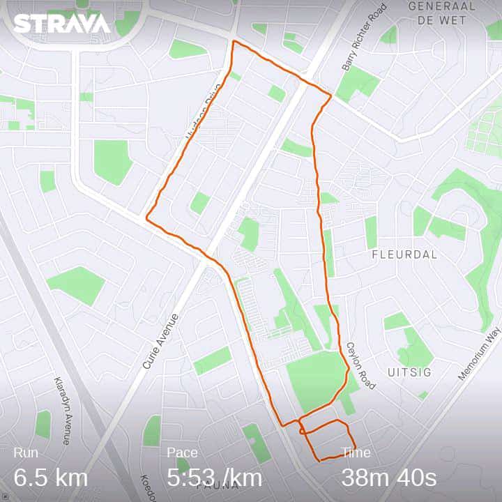 tello_rams's tweet photo. Week Starter morning run
#TSHABakoo 🏃🏃🏃
#double2021efforts
#fetchyourbody2022
#IPaintedMyRun
#RunningWithTumiSole
#progressoveremotion
#IChoose2BActive
#neverskipmondays
#trylife https://t.co/5DCmz2yRuF