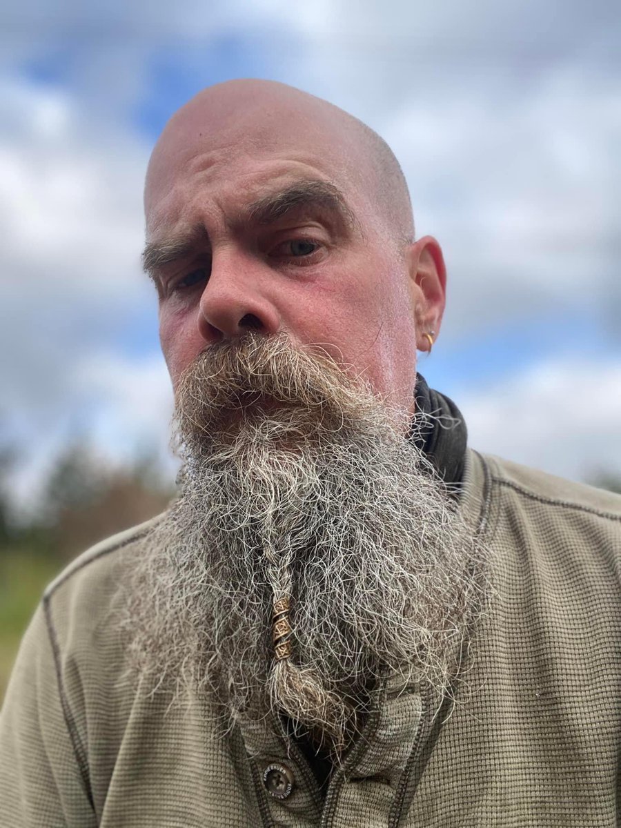 Well, got out for a rip, which was exhausting after having not ridden in a while and having a sinus infection. Now I need to do a bit of that writing to complete the day’s plan. #mtb #mtblife #WritingCommmunity #readingcommunity