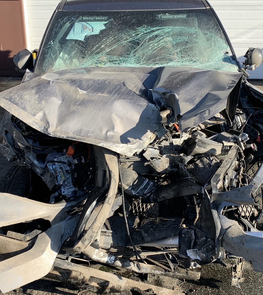 A police officer is lucky to be alive. Exclusive photos of crushed <a href="/WestVanPolice/">West Vancouver Police Department</a> vehicle show how a rockslide could have had tragic consequences. tonight <a href="/GlobalBC/">Global BC</a> <a href="/JanetBrown980/">Janet Brown</a> <a href="/jarmstrongbc/">Jordan Armstrong</a> <a href="/smacdonald__/">Sarah MacDonald</a> <a href="/darrianmf_gbl/">Darrian Matassa-Fung</a>