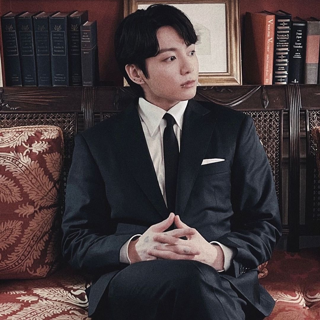 tjugkook's tweet photo. Wearing my best suit. https://t.co/M8LXO0poug