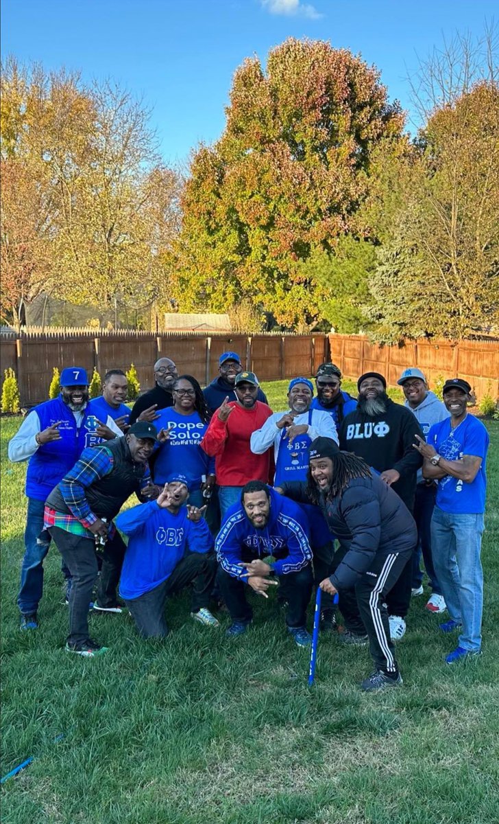 Troy4NJ7's tweet image. November 13, 1992...12 young men crossed the burning sands into Phi Beta Sigma land and the Infamous Dirty Dozen on the campus of Glassboro State College (Rowan U.) were born. 30 years of love, brotherhood and friendship. #PhiBetaSigma #BluePhi #ThetaPsiTillIDie #MotherPearlOfNJ