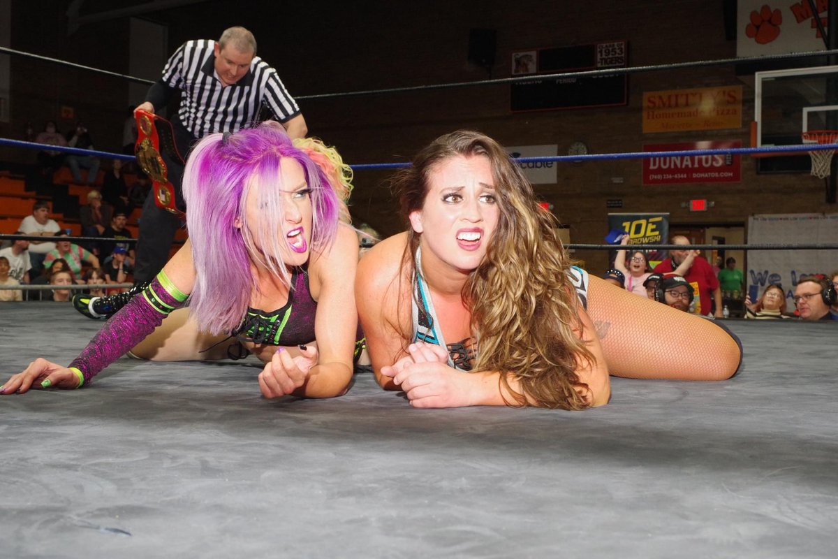 Ray Lyn 💜 tweet media