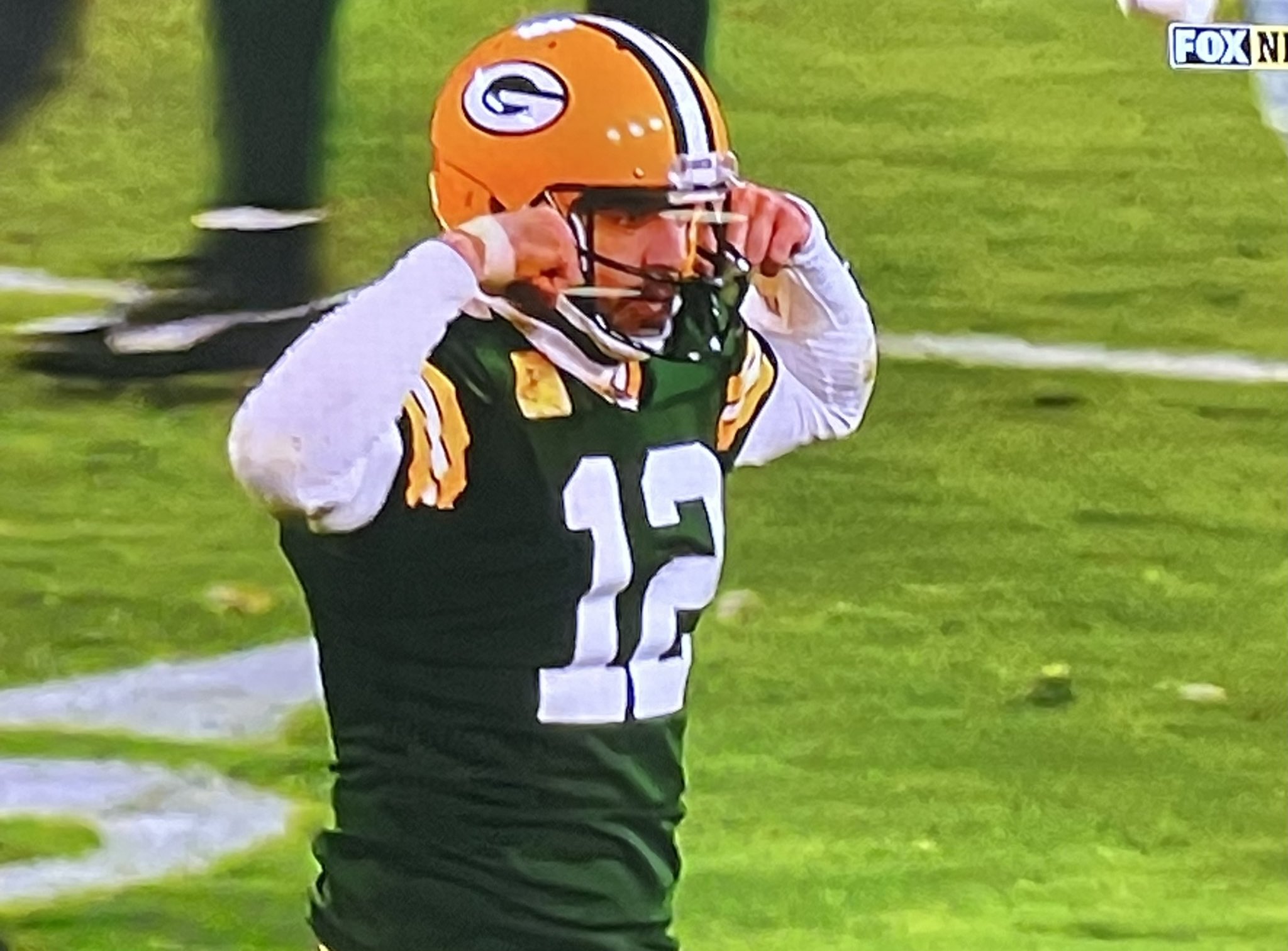 Barstool Sportsbook on Twitter "Aaron Rodgers laying the WOOD https