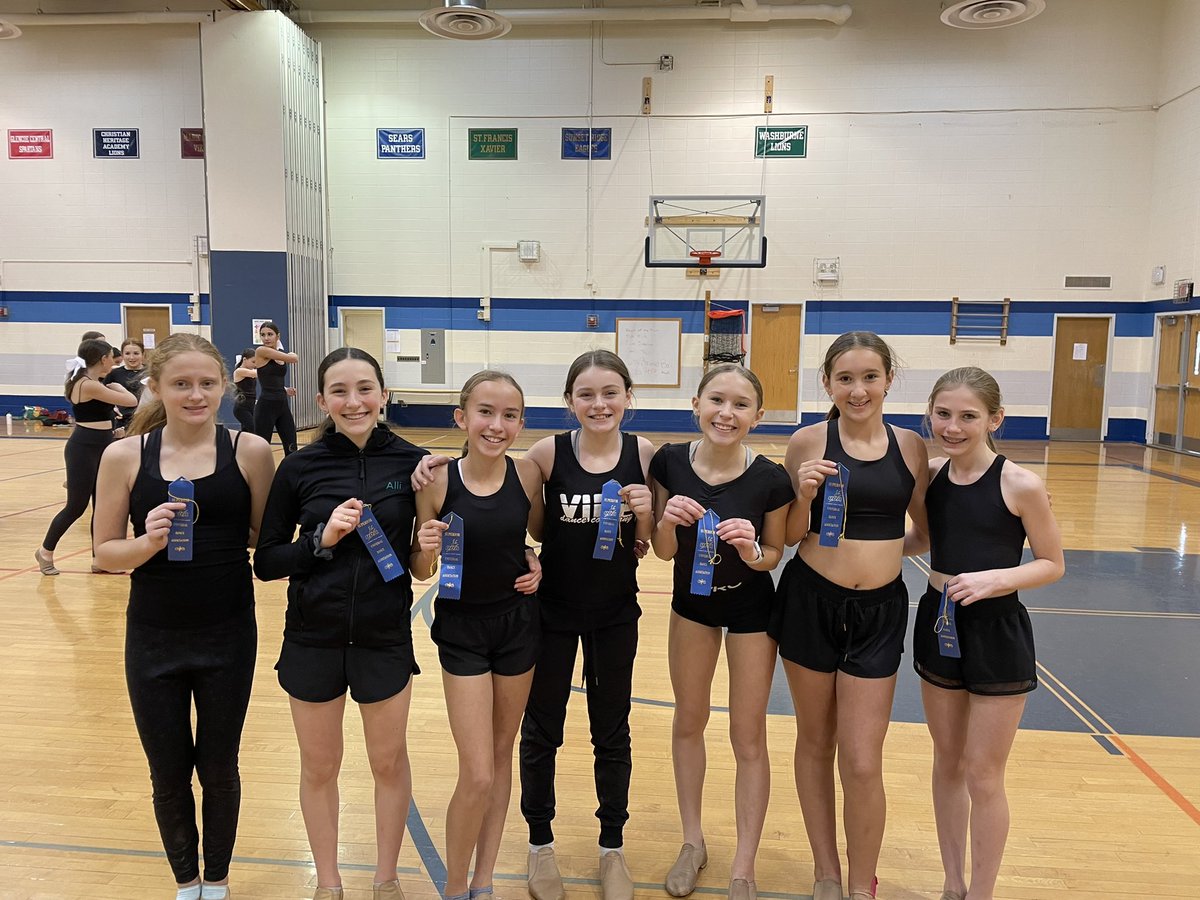 It’s raining BLUE RIBBONS! So proud of all the <a href="/Wilmette39/">Wilmette Public Schools</a> and <a href="/AHSD25Thomas/">Thomas Middle School</a> dancers who gave it their all this weekend at <a href="/VarsitySpirit/">Varsity Spirit</a> UDA camp. They’re all still smiling after 14 HOURS of training over 2 days! #UDAcamp