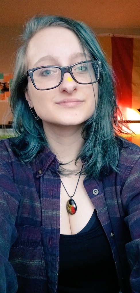 FaeEnby's tweet photo. 4 months on (a low dose) testosterone! [They/he]
#transmasc #nonbinary #theyhe #dissociative #DID #Neurodivergent https://t.co/yeDD3BVfJC