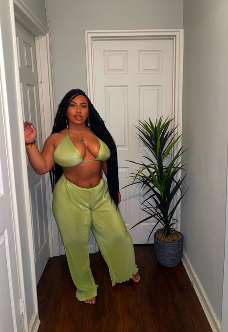 🦋💫 https://t.co/BwmxSZP2Ig