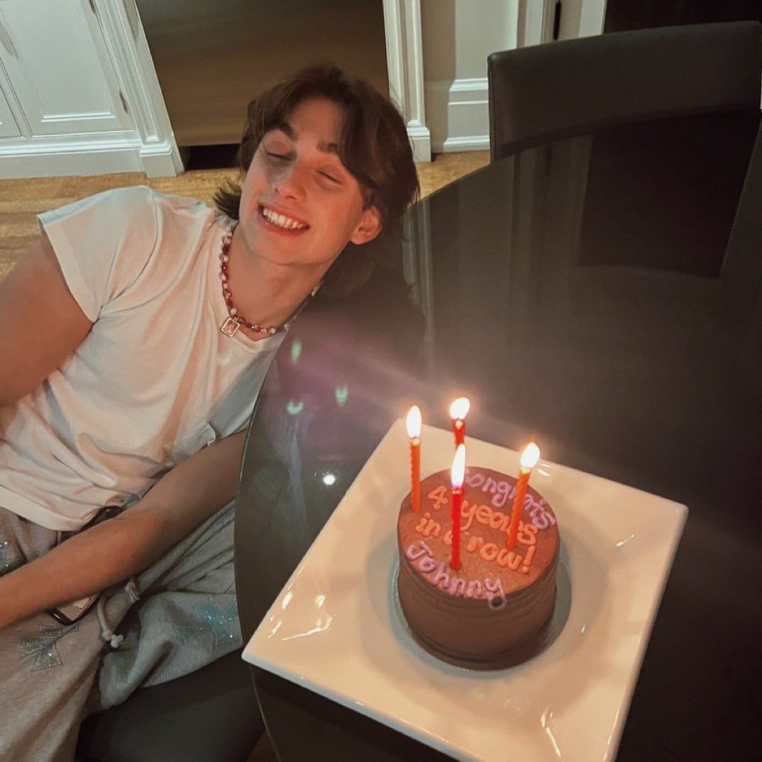 and he’s done it once again :) so proud of u john <3 <a href="/johnnyorlando/">Johnny Orlando</a>