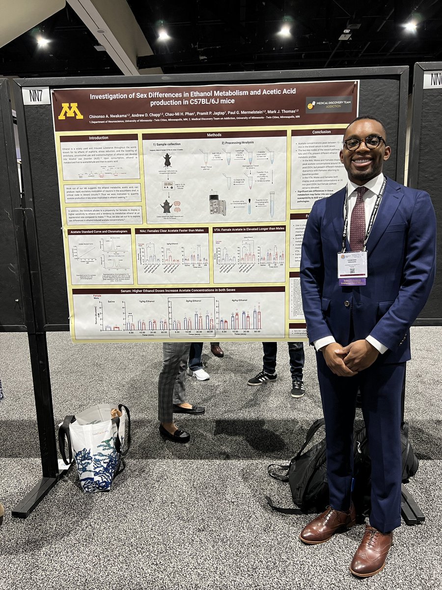ChinoNwakama's tweet photo. I had such a wonderful time presenting at #SfN2022 today!🧠 https://t.co/qoDRsJCUnY