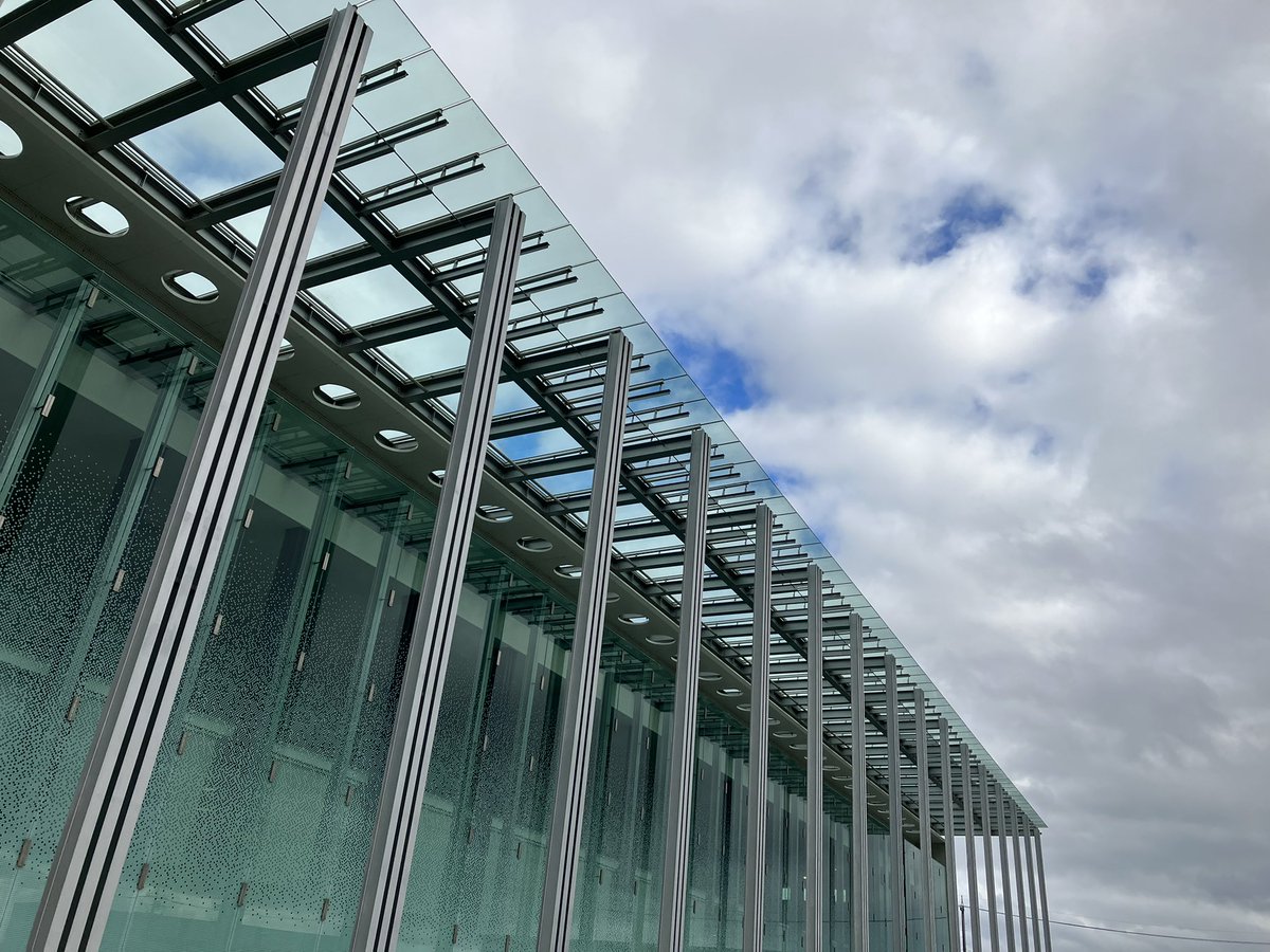 おはようございます☁️
富山県高岡市は曇り☁️

先日の高岡市展示会の出展を
ご覧いただきありがとうございました！
他企業の出展も見ることが出来、
良い刺激を受けました☺️

本日もよろしくお願いいたします！

#企業公式が毎朝地元の天気を言い合う
#企業公式相互フォロー