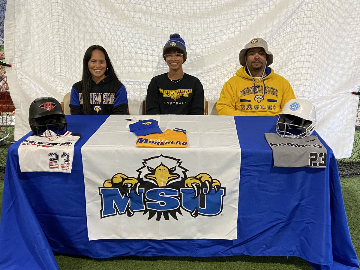 azea_lightbody's tweet photo. it’s official!! i’m so excited to officially be a part of the @msueaglessb family💛💙 thank you again to all my family and friends who have supported me through my process. @coach_griff @KY_BombersL @MandiBaldufnsr #goeags !! https://t.co/b07viSUNft