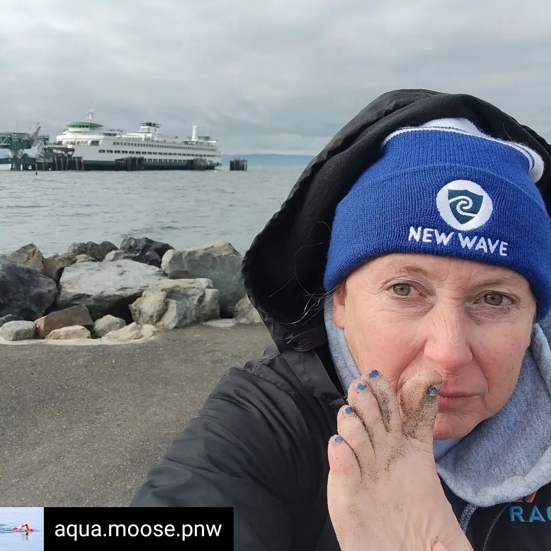 NewWaveSwimBuoy's tweet image. aqua.moose.pnw Gorgeous clear water today had an otter a couple seals and amazing humans but no GoPro ... I knew it was going to be a good day because I forgot my camera 🧜‍♀️🤪🧜‍♀️

#goprofail #clearwater #otterlife #toesinmynose #northsoundswimmers #newwaveswimbuoy #blue70 #adve