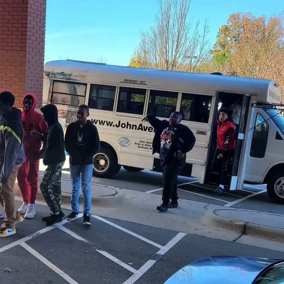 Kimberly Williams Right Time Realty tweet media