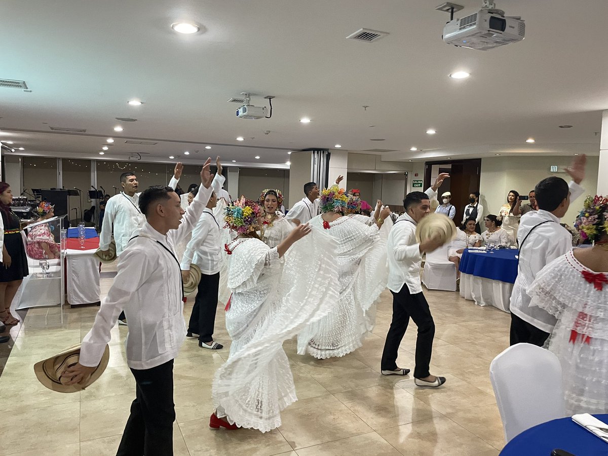 Celebrando el Día del Periodista, con el Colegio Nacional de Periodistas, Capítulo de Chiriqui. <a href="/Conape_Panama/">CONAPE Panamá</a> <a href="/ConapeChiriqui/">CONAPE CHIRIQUI</a> <a href="/hciudaddavid/">Hotel Ciudad d David</a>