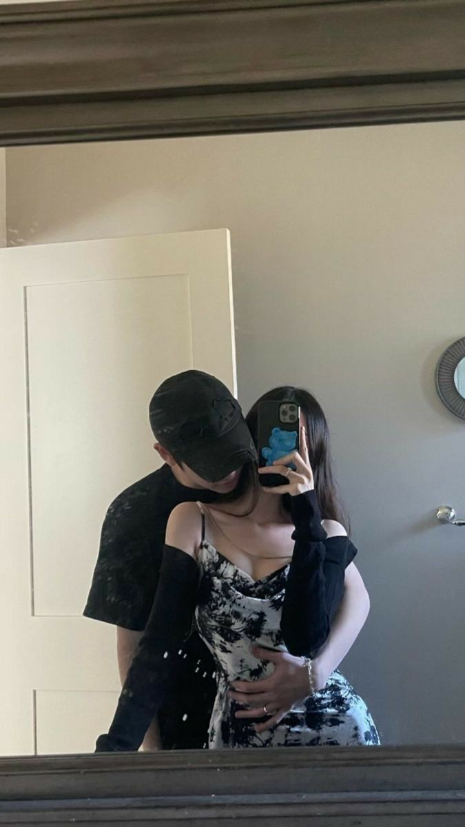 devileyess_'s tweet image. Love of my life, i love u to the end of the world. ♡

@wifikitttttty ♡