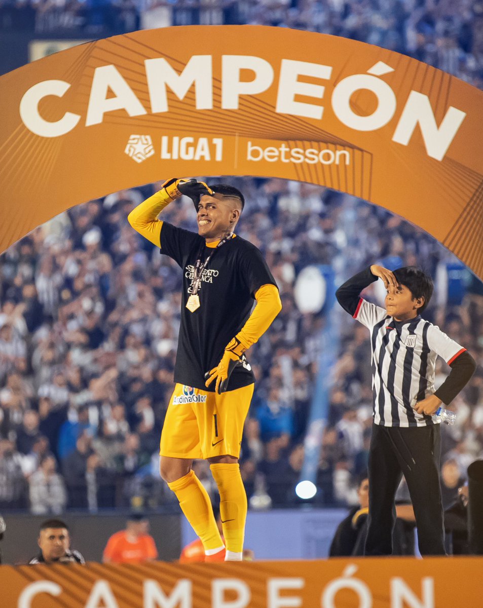 ClubALoficial's tweet photo. ¡𝐍𝐔𝐄𝐒𝐓𝐑𝐎 #𝟏!💙

#AlianzaCampeón
#JuntosHastaElFinAL https://t.co/lh9aymMEBC