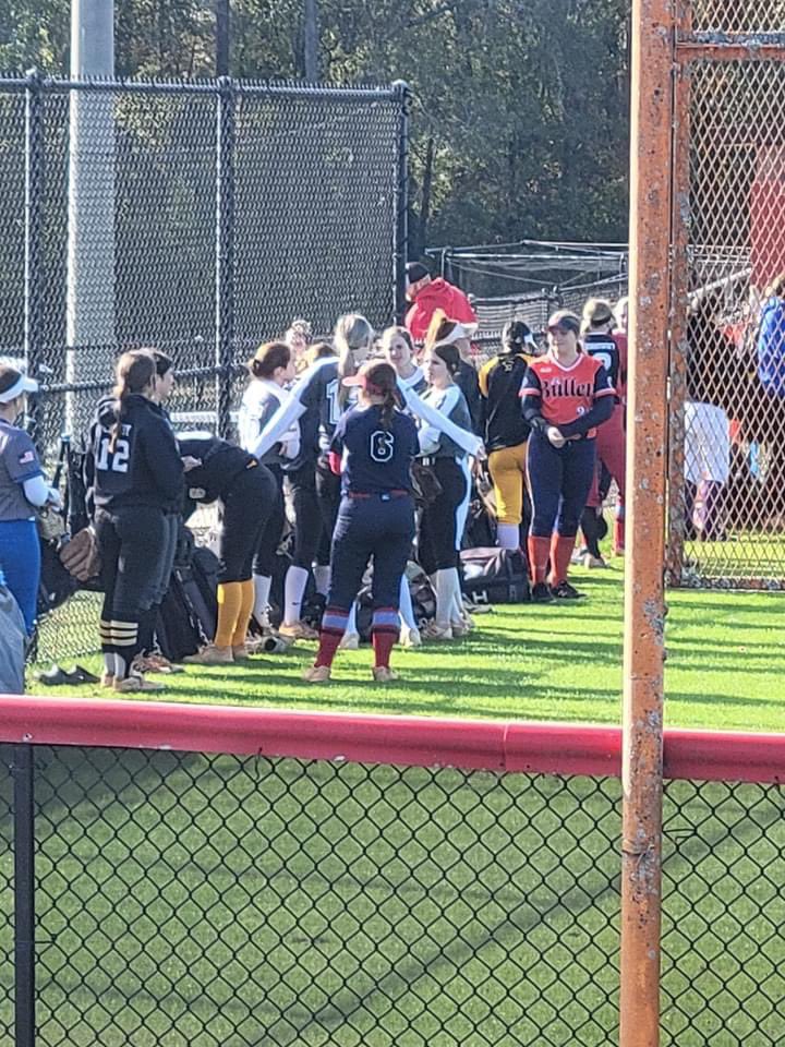 JordynCarr4's tweet photo. had a great time at Newberry today! Thank you to the coaches and players who put on an amazing camp! @newberrysb @CarolinaEliteS2 https://t.co/jrCZtmw5TS