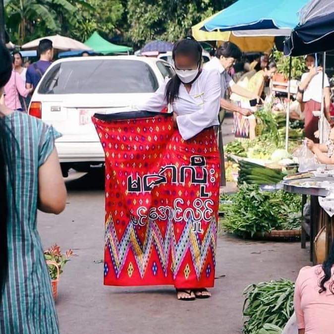 thinzashunleiyi's tweet photo. Myanmar young people r still protesting pecefully after 20 months of the Coup.👇Photos revealed creativity, perseverence &amp; resilience. Thats why we say the coup is failed. 

We still have the whole generation &amp; emerging ones refusing the Military Rule. Are you with us? 🙂✊️ https://t.co/zieymja4dF