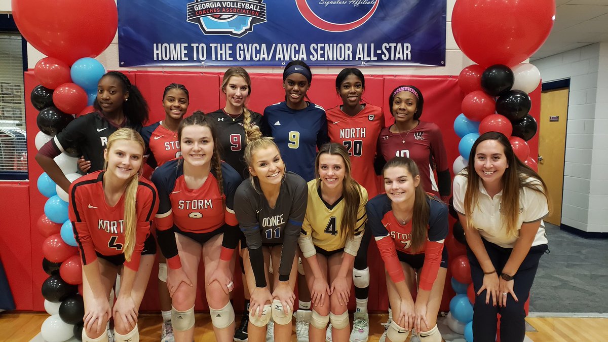 GVCA10's tweet photo. @GVCA10 Senior All-Star matches.  Team 6 with Coach Katie Bailey.  
Great team. https://t.co/CXEpR6a8pl