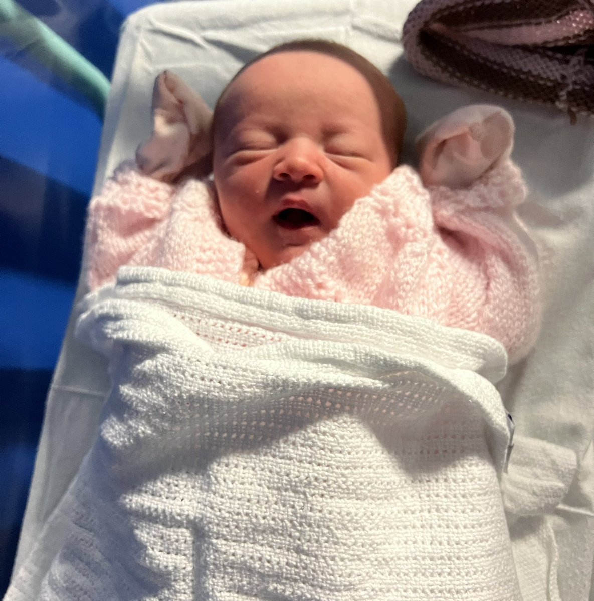 1/11/22 - This little beauty entered the world! Say hello to Amelie Violet Harrison. She is absolutely gorgeous and Isla has been such a wonderful big Sister 💓