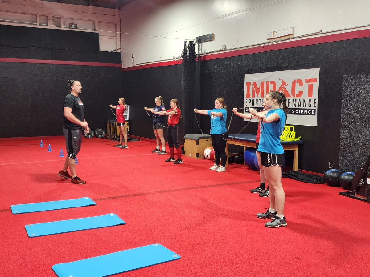 18uCaten's tweet photo. Impact sports performance before practice. Let the gains begin!! #dontstoptraining https://t.co/85QqvFawDr