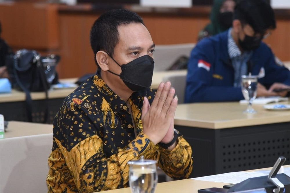 MafiaWasit's tweet photo. Btw, Selamat untuk Mas Yoyok yang bertambah lagi jabatannya sebagai Plt. Ketua ASPROV DKI menggantikan Haruna.

Keren lah pokoknya!

Peken kabeh https://t.co/iw2f3CJAcV