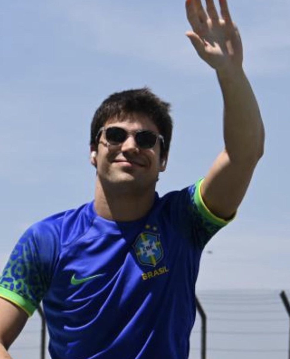 fofocaspaddock's tweet photo. acervo pilotos com a camisa do brasil https://t.co/feqmiMfcw1