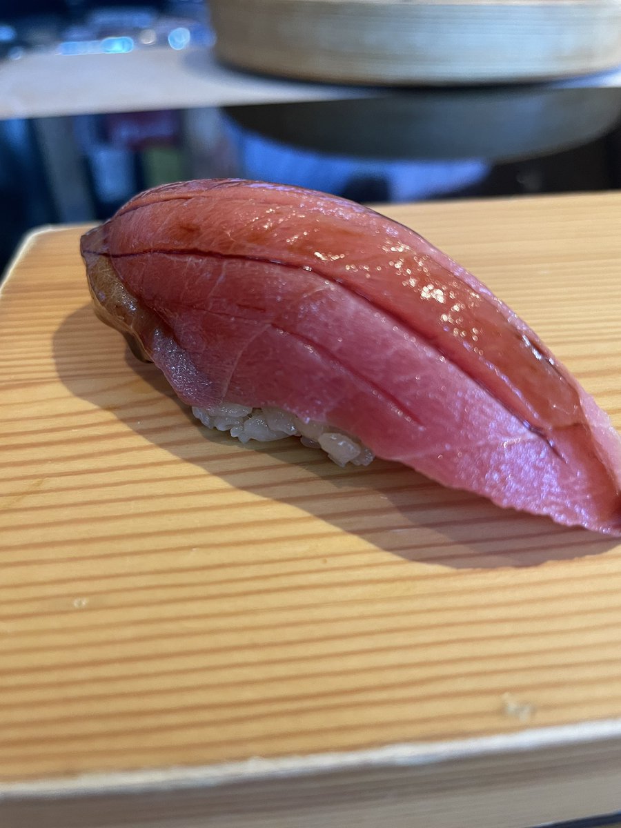 winetoetc's tweet photo. そして鮨🍣美味いに決まってる
#鮨し人
#鮨
#富山 https://t.co/grVEK7ElnP