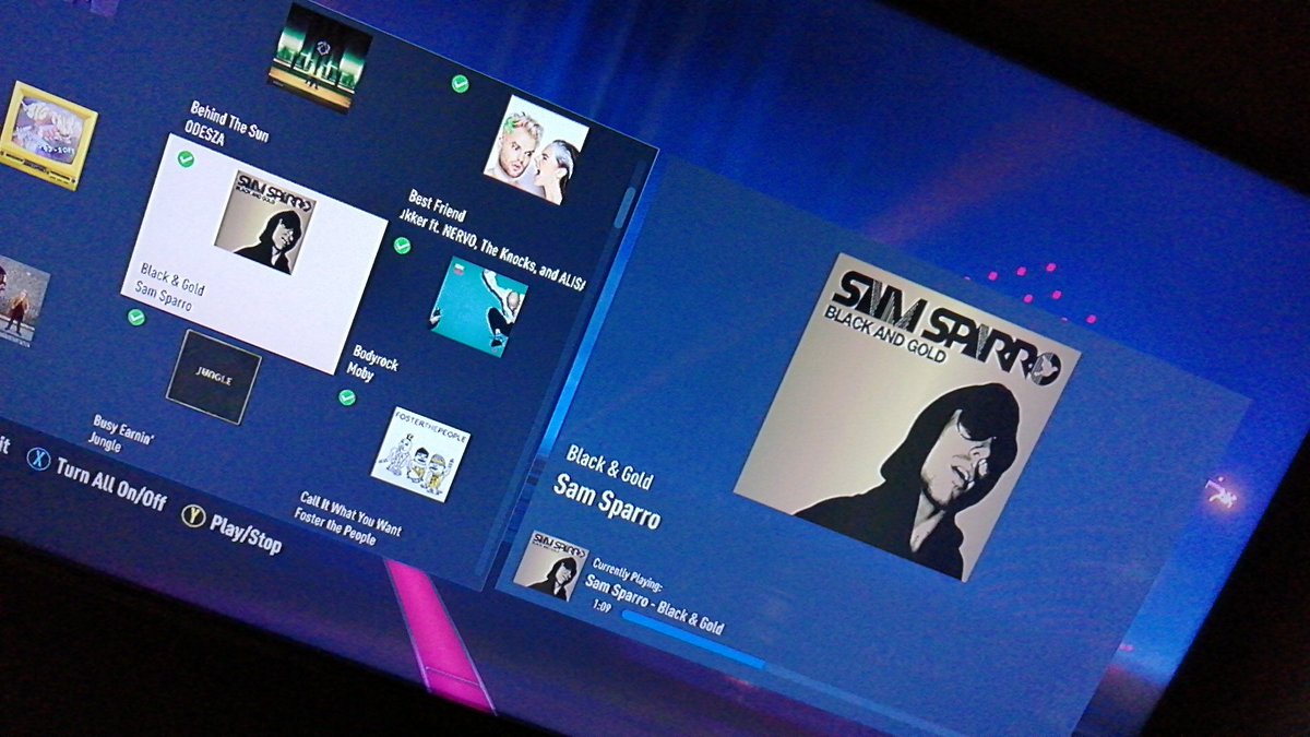 Randomly on fifa menu and this tune starts playing.. OMG this made me feel old as fuck haha this was in fifa 08 WTF man 😭😭😭
