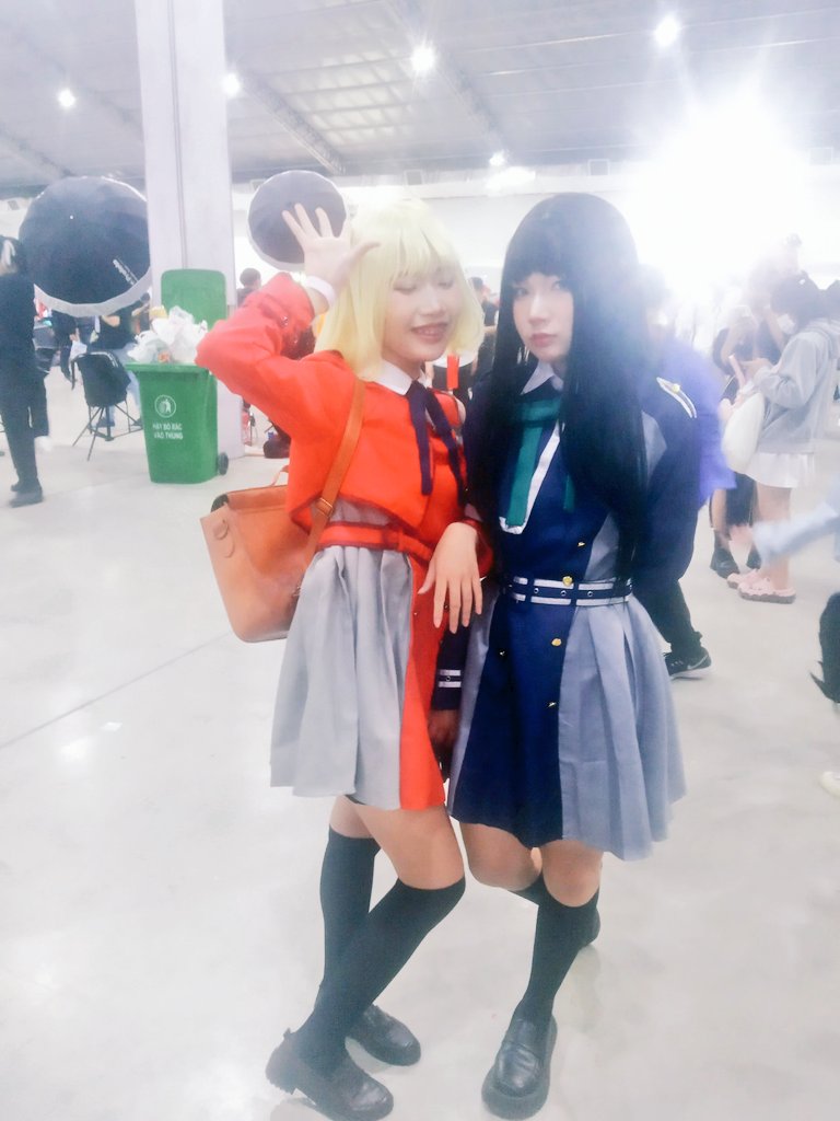 hoshina_haruka's tweet photo. Chisato and Takina went to Vietnam yesterday at AniAni Festival #2
#AAF2 #chisataki #LycoRico https://t.co/j7SmyPQb2b