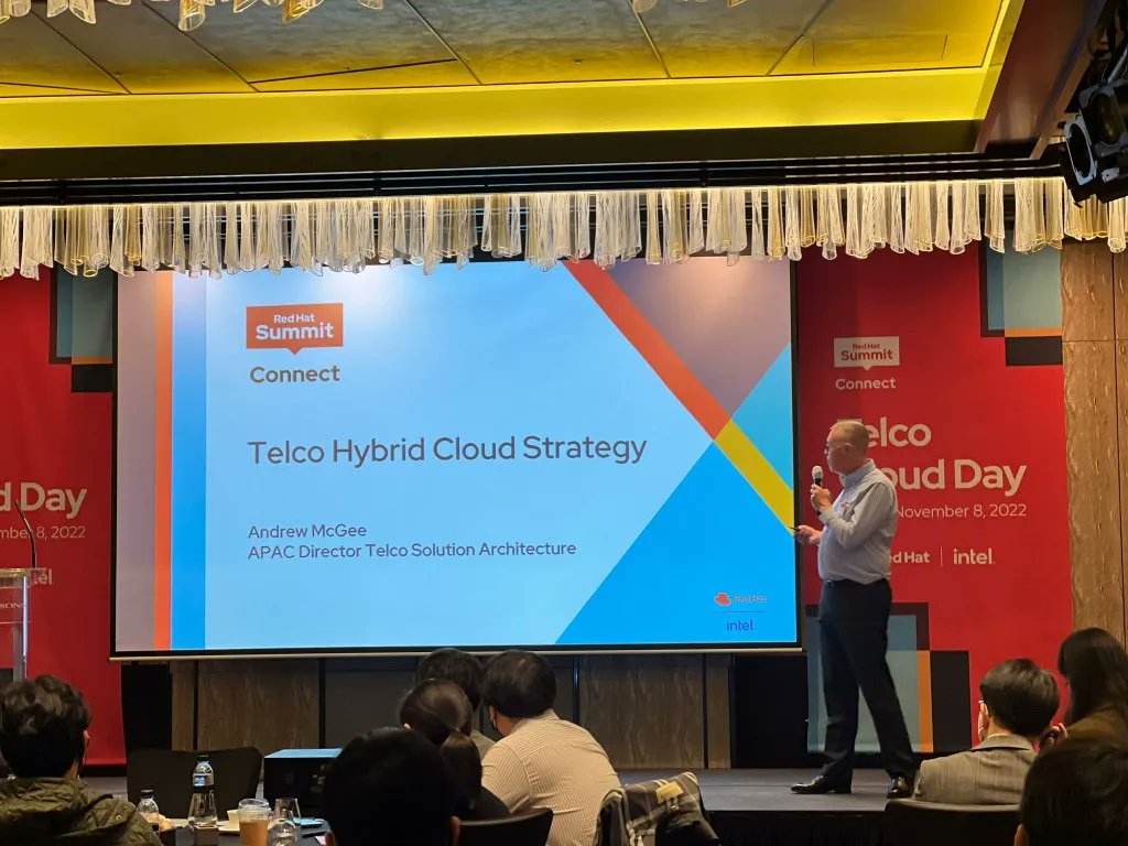 It was an honour to present to our Korean telco customers and partners at Red Hat Summit Connect last week in Seoul.