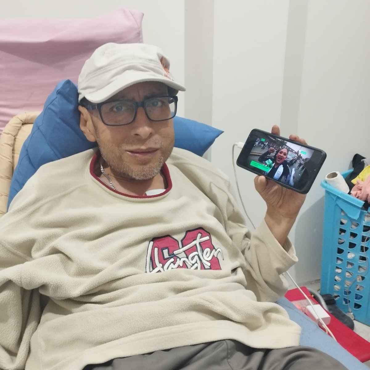 milkocruz's tweet photo. #DespuésDeTodo #ConTodaLaFe logramos el bicampeonato, con esa misma fe en Dios  lograré vencer el cáncer que me aqueja Arriba Alianza!!! https://t.co/gEEDFXGlDd