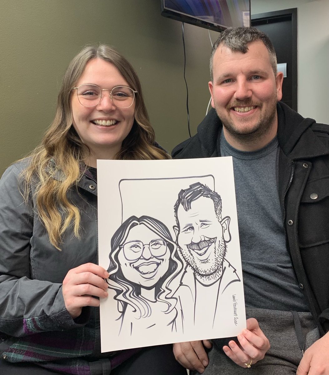 hilaurel's tweet photo. A pretty great day drawing in St. Albert at the Hello Pretty Market! Oh how I love drawing caricatures! #Yeg #caricature #art #cartoon #EventIdea #gift #keepsake #smiles #market https://t.co/DXf1vBtM84