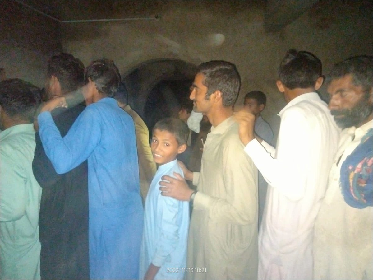 kamran_Akash18's tweet photo. 80 blankets and Solar Led Lights were distributed among 80 flood affected families of tahsil
#Thari Mirwah Village M Malook shar dist #Khairpur with the help of @NawabAliWassan
Brother @Fida_Wassan
Special thanks #chacha @RabNBaloch https://t.co/bso9EIpiaL