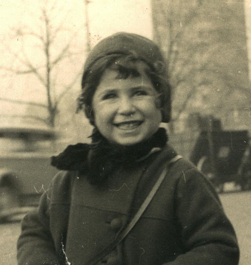 14 November 1929 | A Czech Jewish girl, Františka Schellerová, was born in Prague.

She was deported to #Auschwitz from #Theresienstadt ghetto on 19 October 1944. She did not survive.