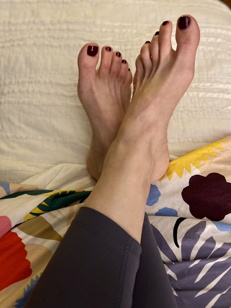 FeetFavors's tweet photo. @_STL_VIKING Happy Sunday! https://t.co/oHRoUaog8i