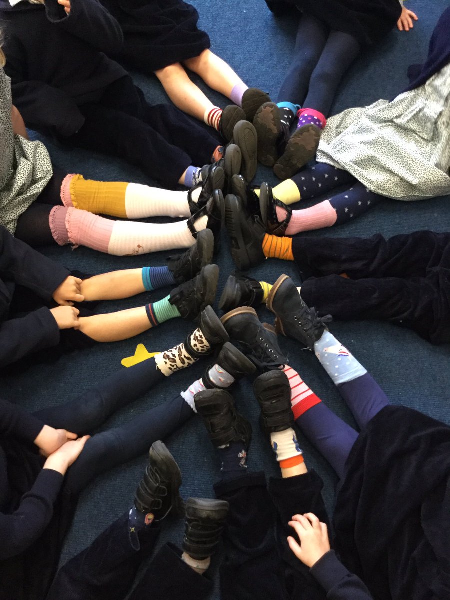 CarrdusYear1's tweet photo. We are proud to wear our odd socks today! #carrdusschool #antibullyingweek2022 https://t.co/QMSl4A3aNP