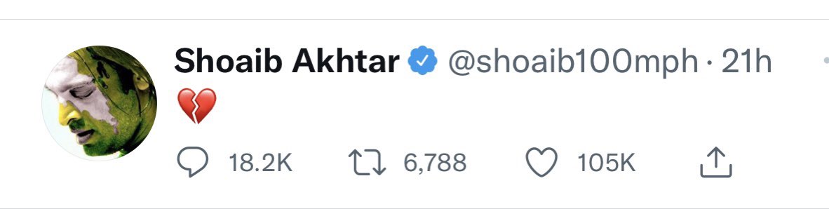 Lokengurjar's tweet photo. @shoaib100mph फ़िर ये क्या है….  टूटा है या दुखा हुआ है 😂 https://t.co/f6qslVw6Nh