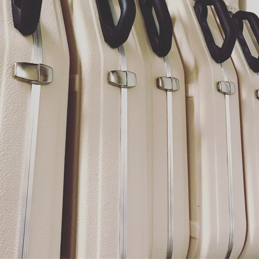 Elegant simplicity…

We believe in function over form - so how our cases perform is more important than how they look; which is why we stick to a timeless, elegant design.

The only exception being selected cases available in an ivory colourway as well as classic ‘Hiscox noir’