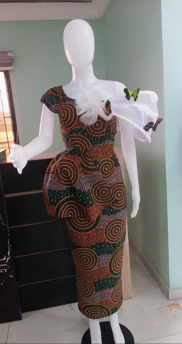 CoutureOmoakin's tweet photo. It's a beautiful new week to patronise OMOAKIN for your custom artistic outfits. #Omoakin #Omoakincouture
#ChampioningVendorsNG
#onlinetradefair https://t.co/7QSVND1Uf6