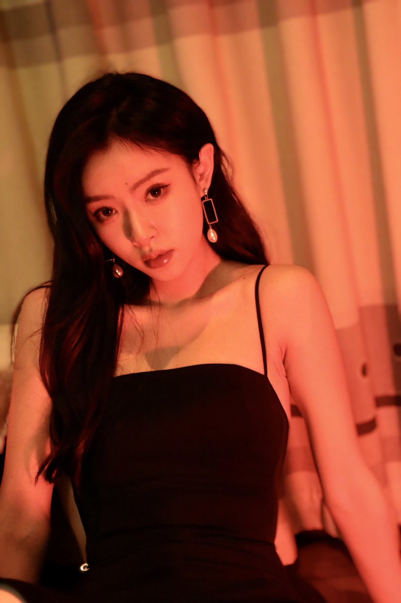 EuniceQXZ's tweet photo. 今日营业  black御姐志玲嘻嘻嘻
 #御姐 #BTC #wb3 https://t.co/YG1ZkxoB3m