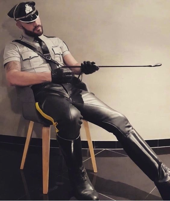 LthrTrooper 🇨🇦 tweet media