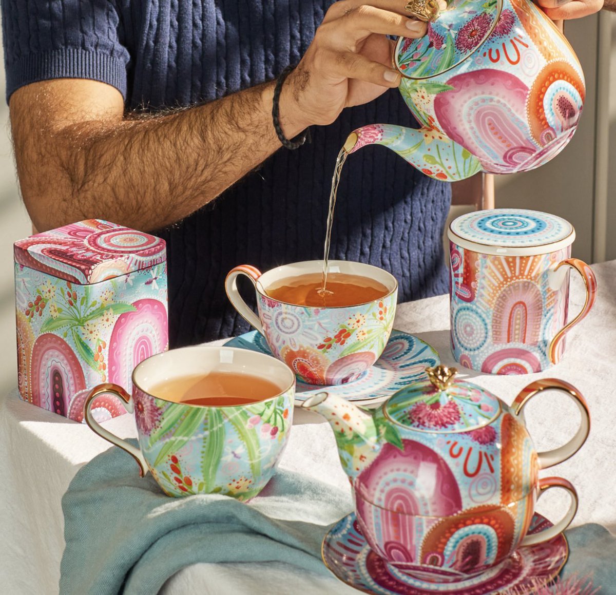 a_dzyj's tweet photo. The stunning Brooke Sutton range at #tea2 has my heart [and wallet] ���� https://t.co/exD6xv2B9F