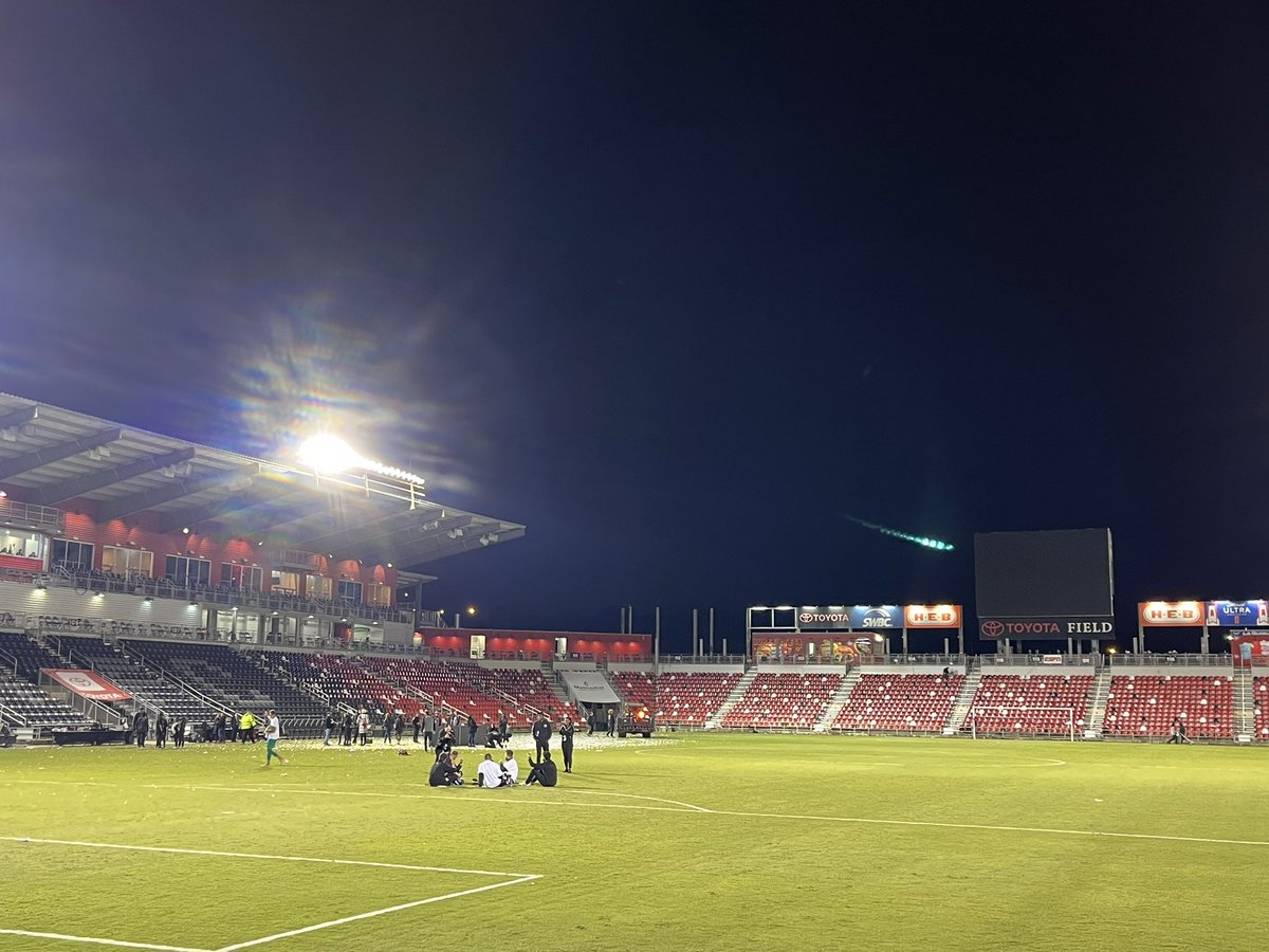 Crocketteers's tweet photo. We have finished the fight! The smoke has faded, the drums are silent, chants have ended, banners are down, and a star will be added to the crest. What a phenomenal season! Thank you for this moment @SanAntonioFC. 2022 @USLChampionship Champions https://t.co/7QKHpXGsOC