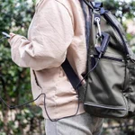 なにこれ良すぎる。とてつもなく便利かも。「 カラビナ型のモバイルバッテリー」