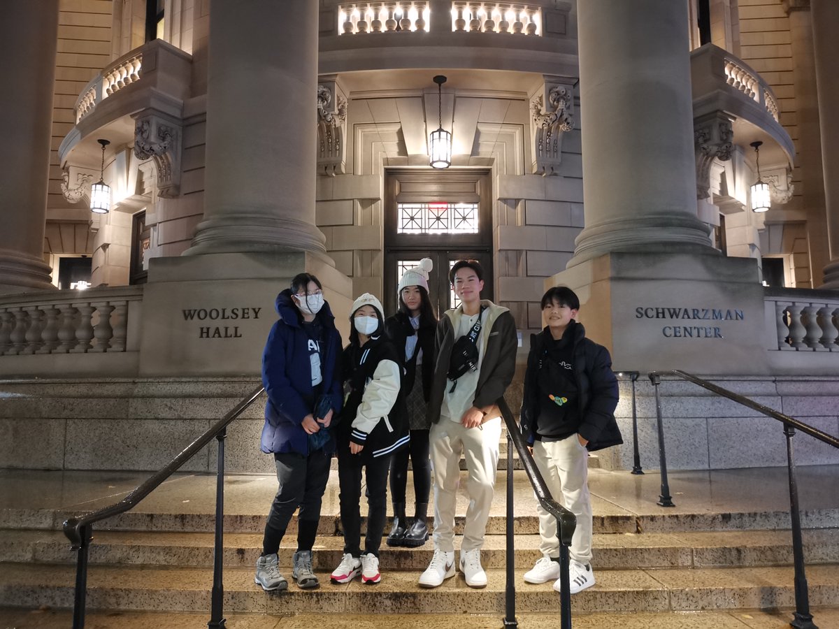 RugbyThailand's tweet photo. After a long journey over to the States, our World Scholars group were excited to get out and about to explore Yale when they landed! It was a busy weekend with opening ceremonies, tours and debates.

#internationalschool #rugbyschoolthailand #worldscholarscup #Yale https://t.co/G5erJkMiNQ