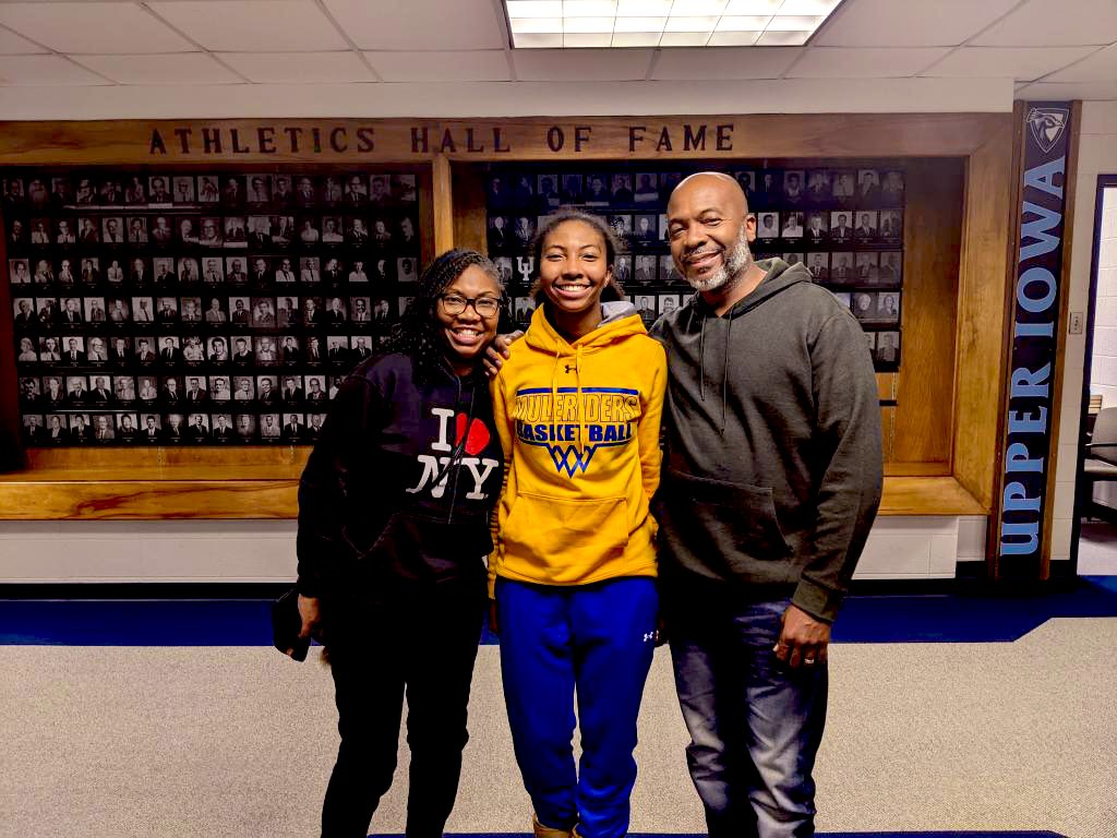 This weekend we had the opportunity to support our daughter during the first weekend of her collegiate  basketball experience in Iowa. Sendin a loving shout to our favorite #1 jersey wearing hooper <a href="/brook_b22/">Brooklin Brown</a> and her team @SAUWBasketball  wishing you/team continued success!
