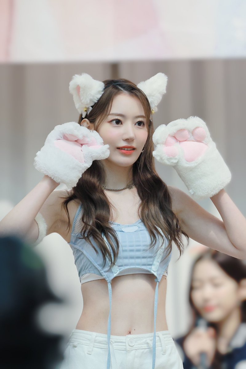 attack_pink's tweet image. 221113  

ෆ  

#宮脇咲良 #사쿠라 #SAKURA
#르세라핌 #LE_SSERAFIM