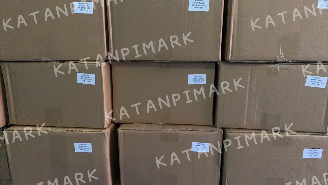 Katanpimark's tweet photo. บั้มมาร์คมาแล้วนะคะ คนมัดจำโอนเพิ่มได้เลยน้า แต่อาจจะส่งช้าหน่อยเพราะที��บ้านมีคนติดโควิด คนแพคเหลือคนเดียวอาจจะช้าหน่อยแต่จะทยอยส่งให้นะคะ ของแถมส่งตามไปทีหลังค่ะ 🙏🏻 #KTupdate https://t.co/PMZ6t9MtbU