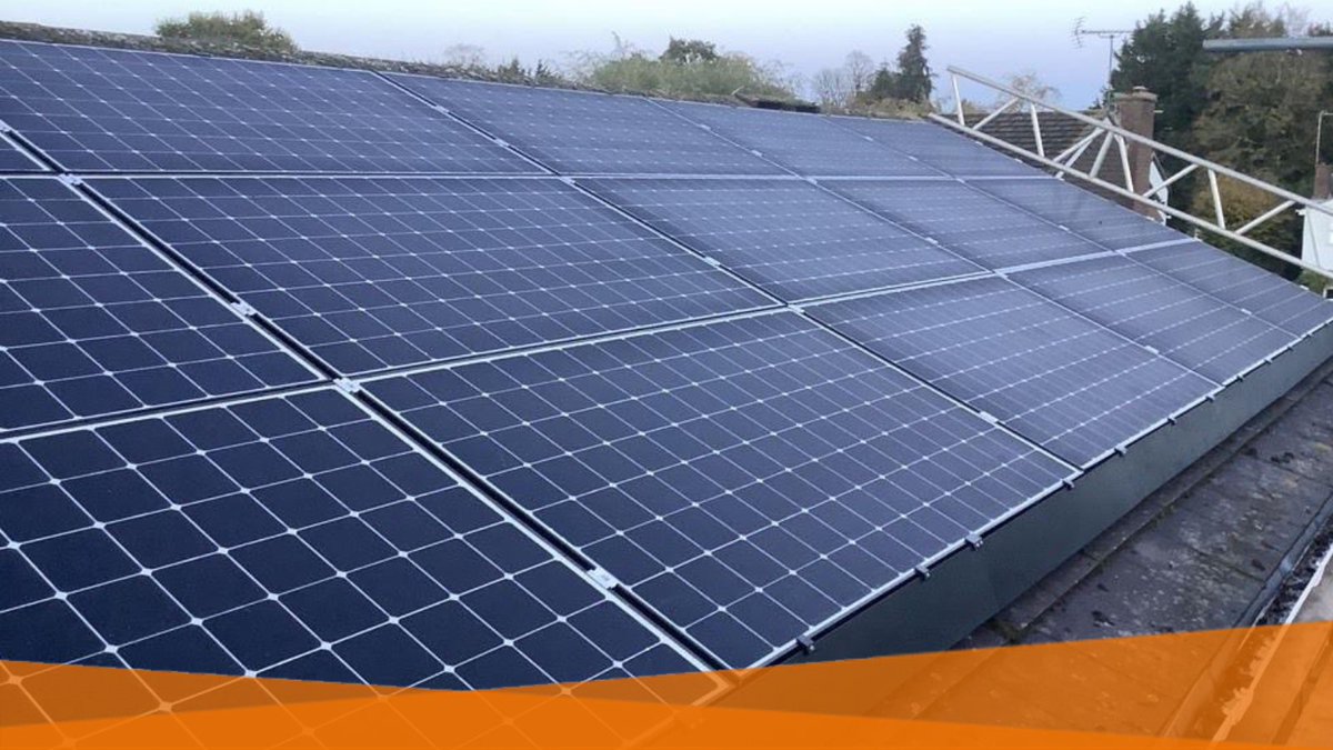 jojusolar's tweet photo. Powering into the week with some Sunpower! ☀️

A total of 6.45 kW to be exact, and all ready for the #powerwall to go in at a later date. 

Monday, let’s do this! Have a good week. 

#jojusolar #justaddsunshine #solarpower #solarinstall #MondayMotivation https://t.co/b6NFWzlIdZ